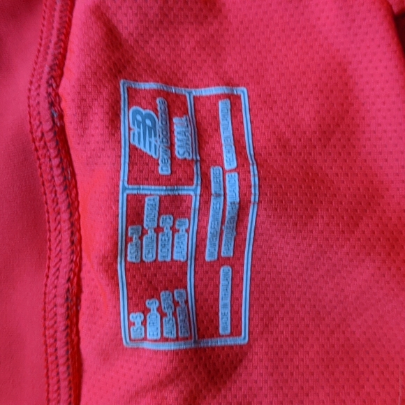 Women's New Balance running shorts size Small - Picture 4 of 4